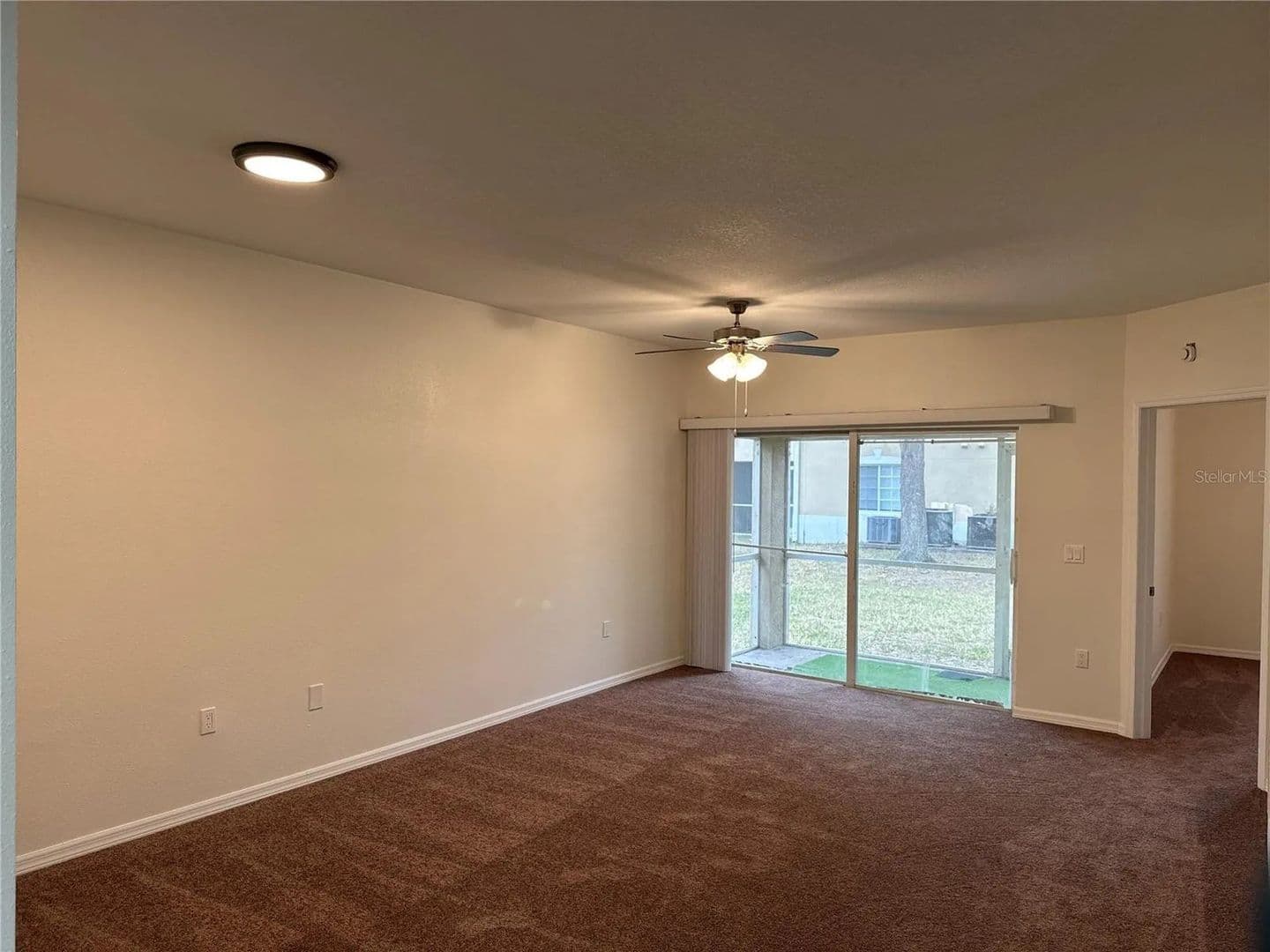 Riverview Condo: 9515 Grovedale Cir
