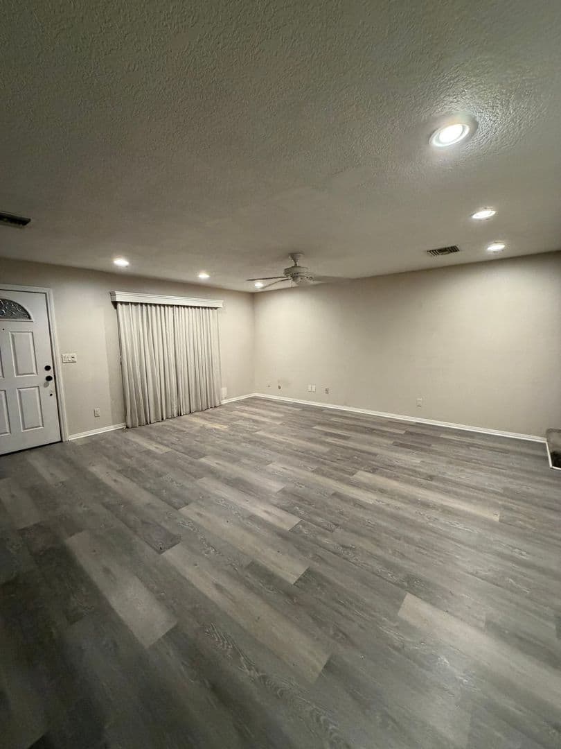 San Diego Condo: 6588 Pinecone Ln