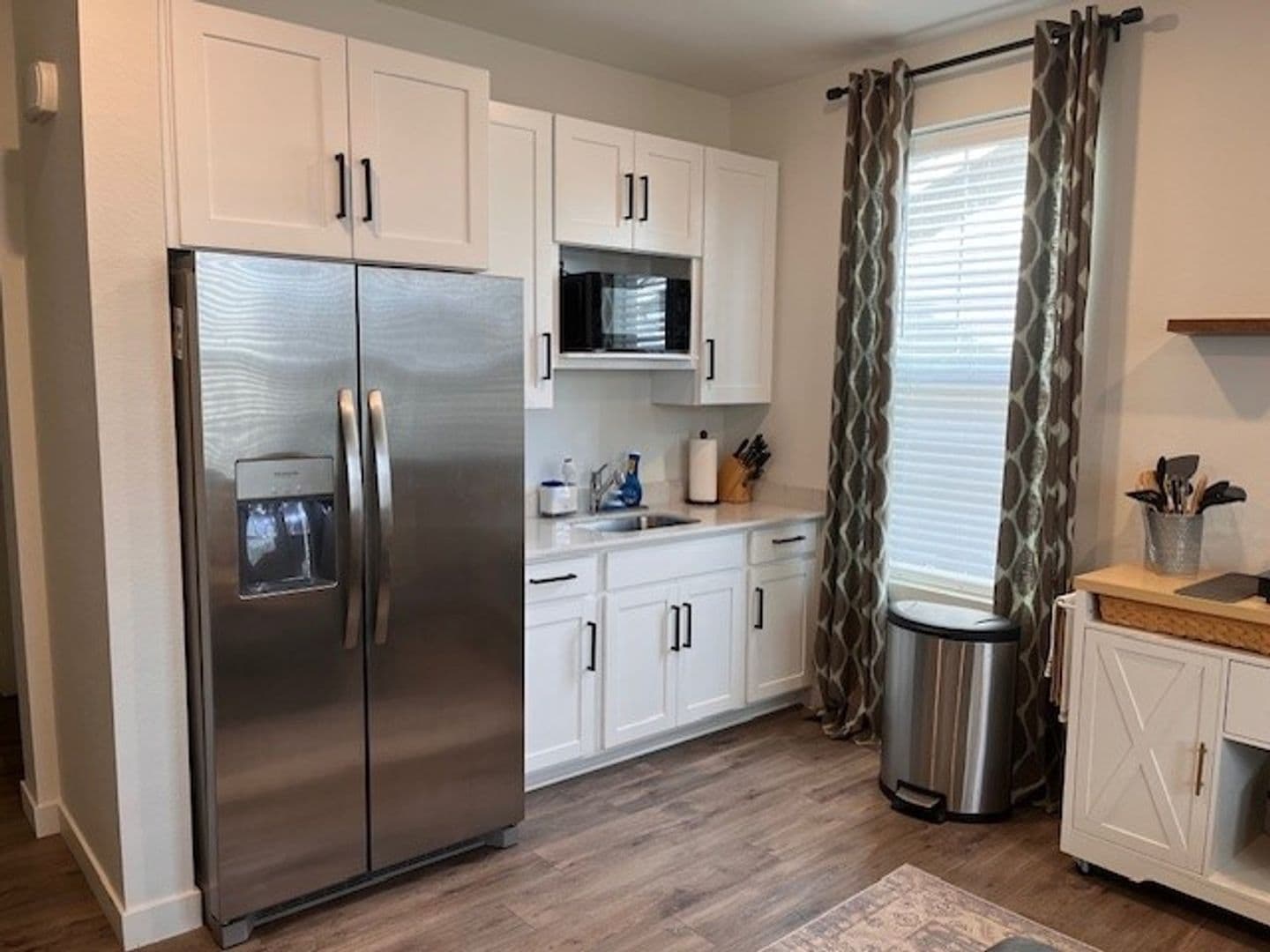 Longmont House: 5435 Inland Ave