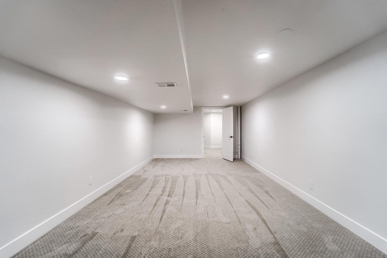 Denver House: 9923 East Exposition Avenue