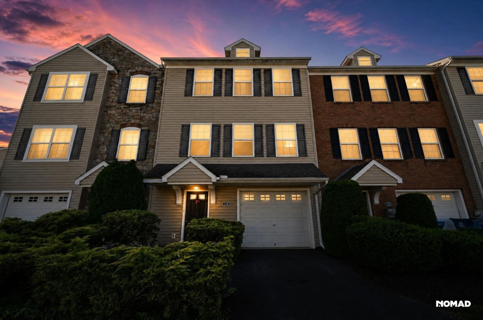 Carlisle Townhome: 318 Sherman Ave