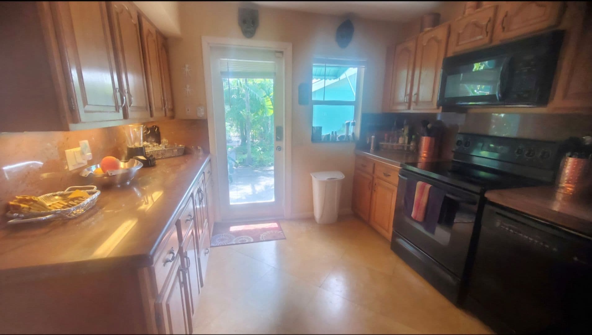 Lake Worth Beach House: 215 N Palmway