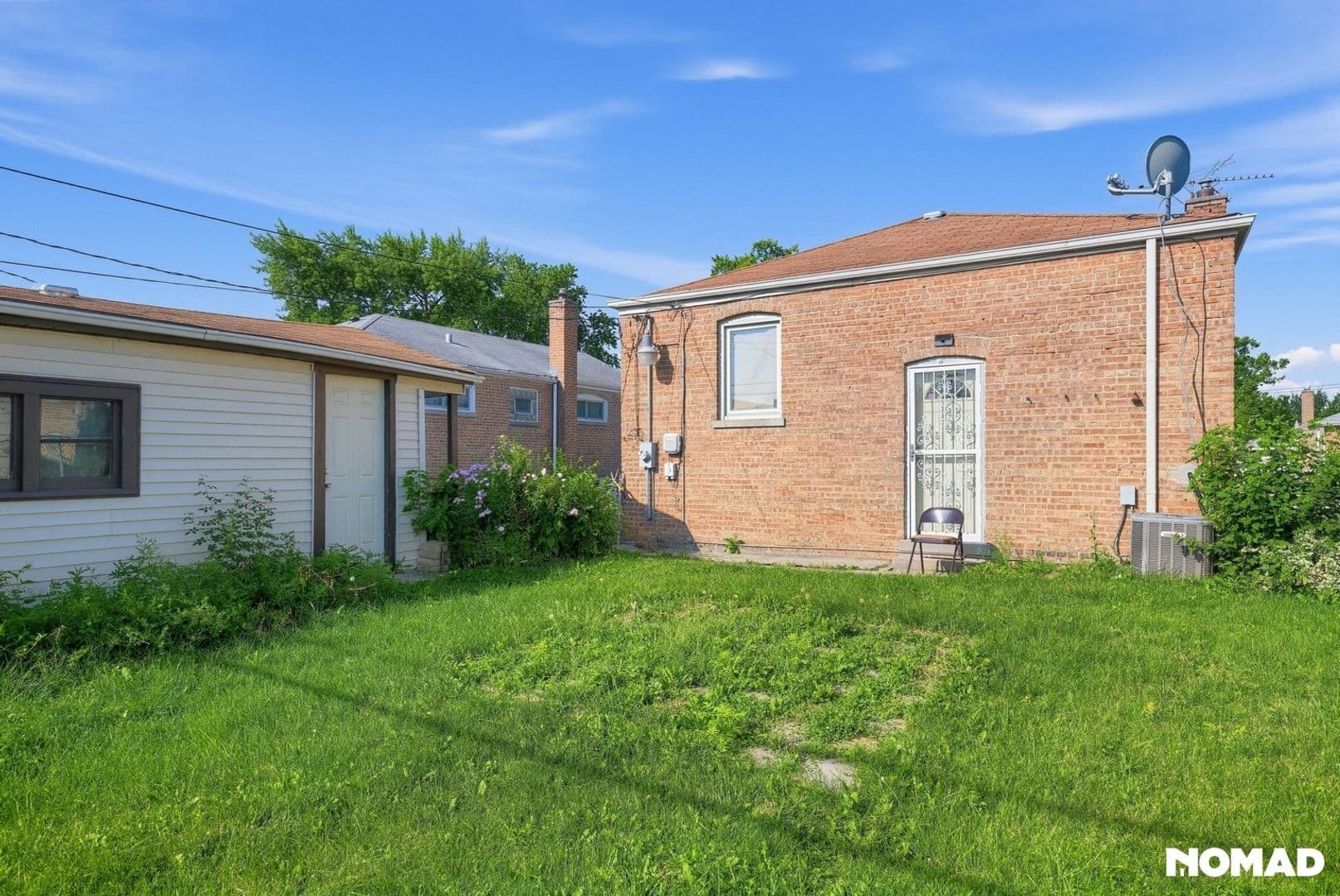 Dolton House: 14733 Ln Salle St