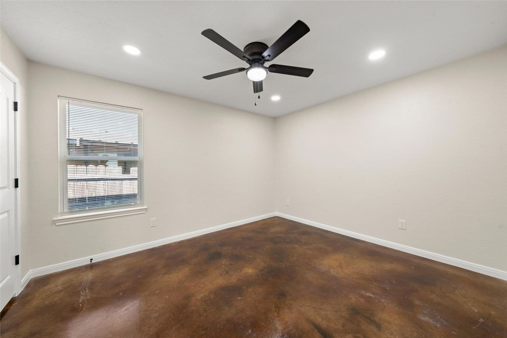 Waco Townhome: 1716 N 12th St