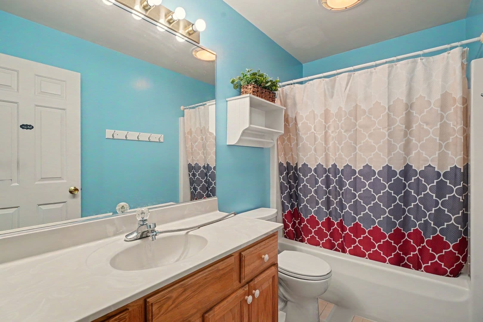 Champaign House: 708 Erin Dr