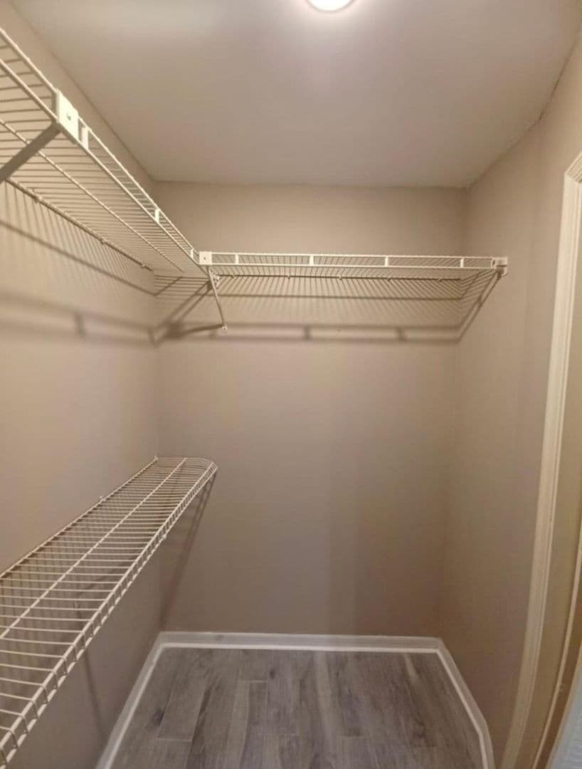 Inverness House: 415 W Circlewood St