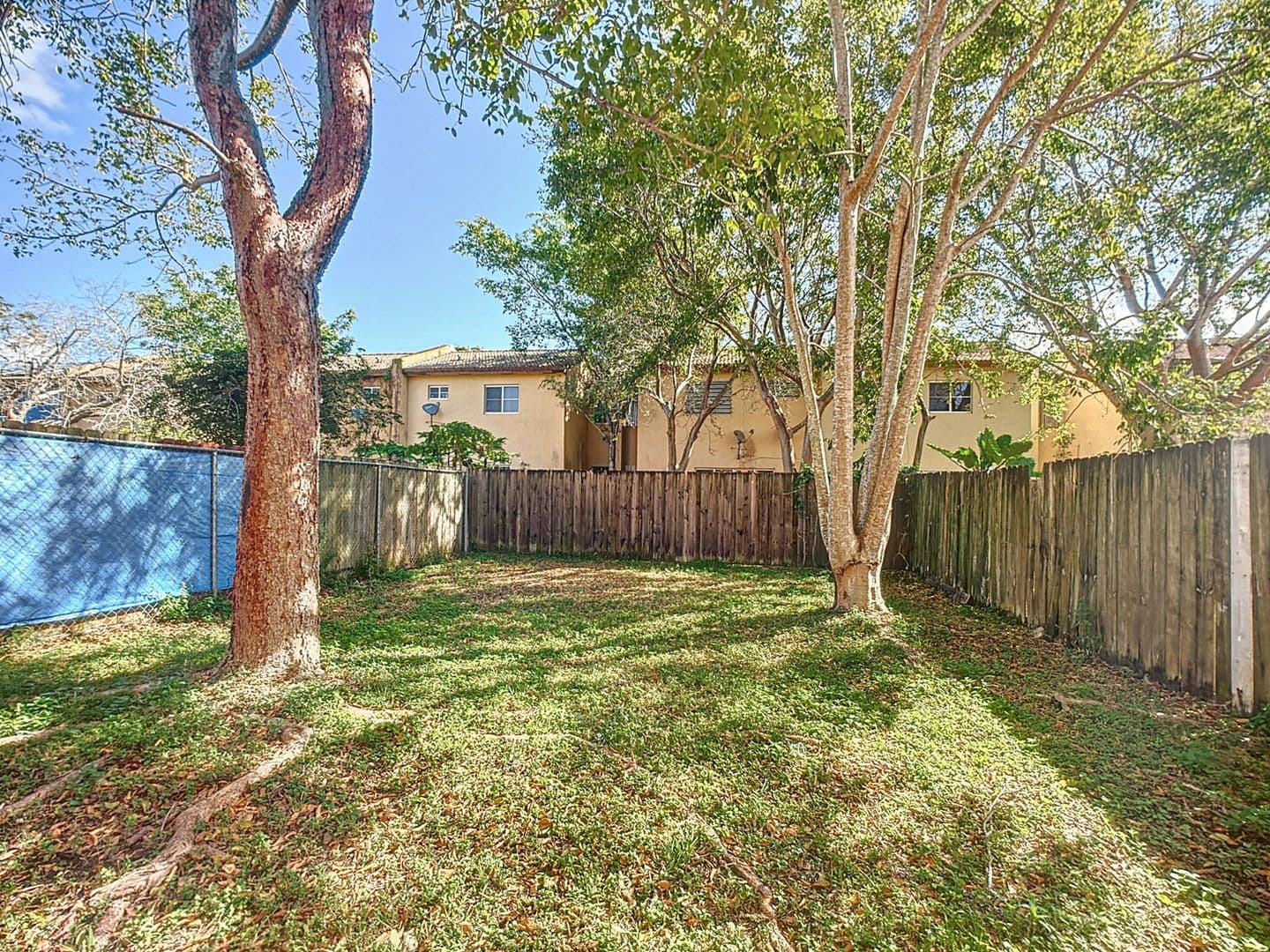 Homestead House: 965 SW 6th Ct