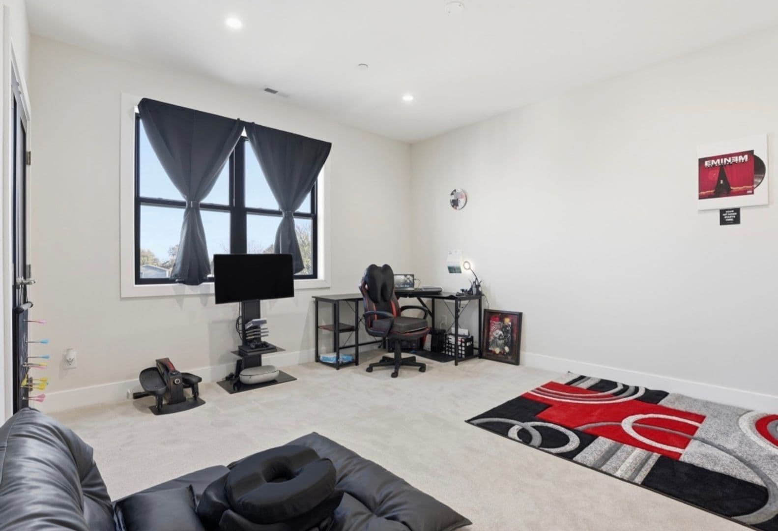 Sparrows Point House: 6931 River Dr Rd