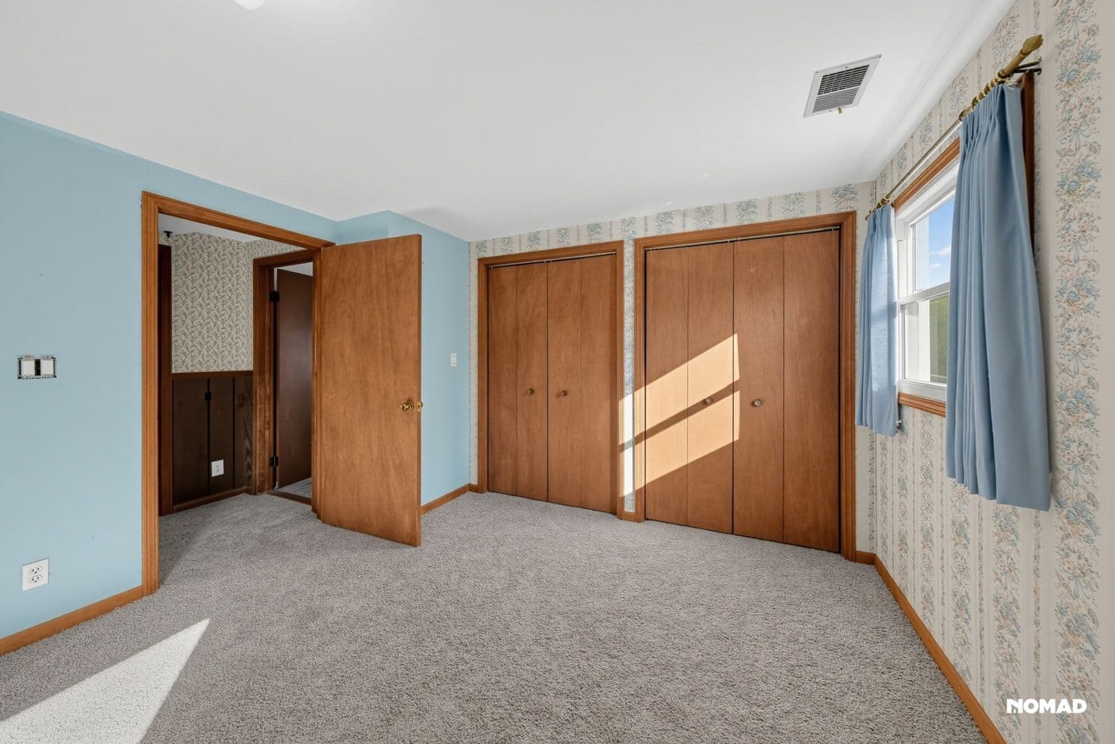 Downers Grove House: 6294 Woodward Ave