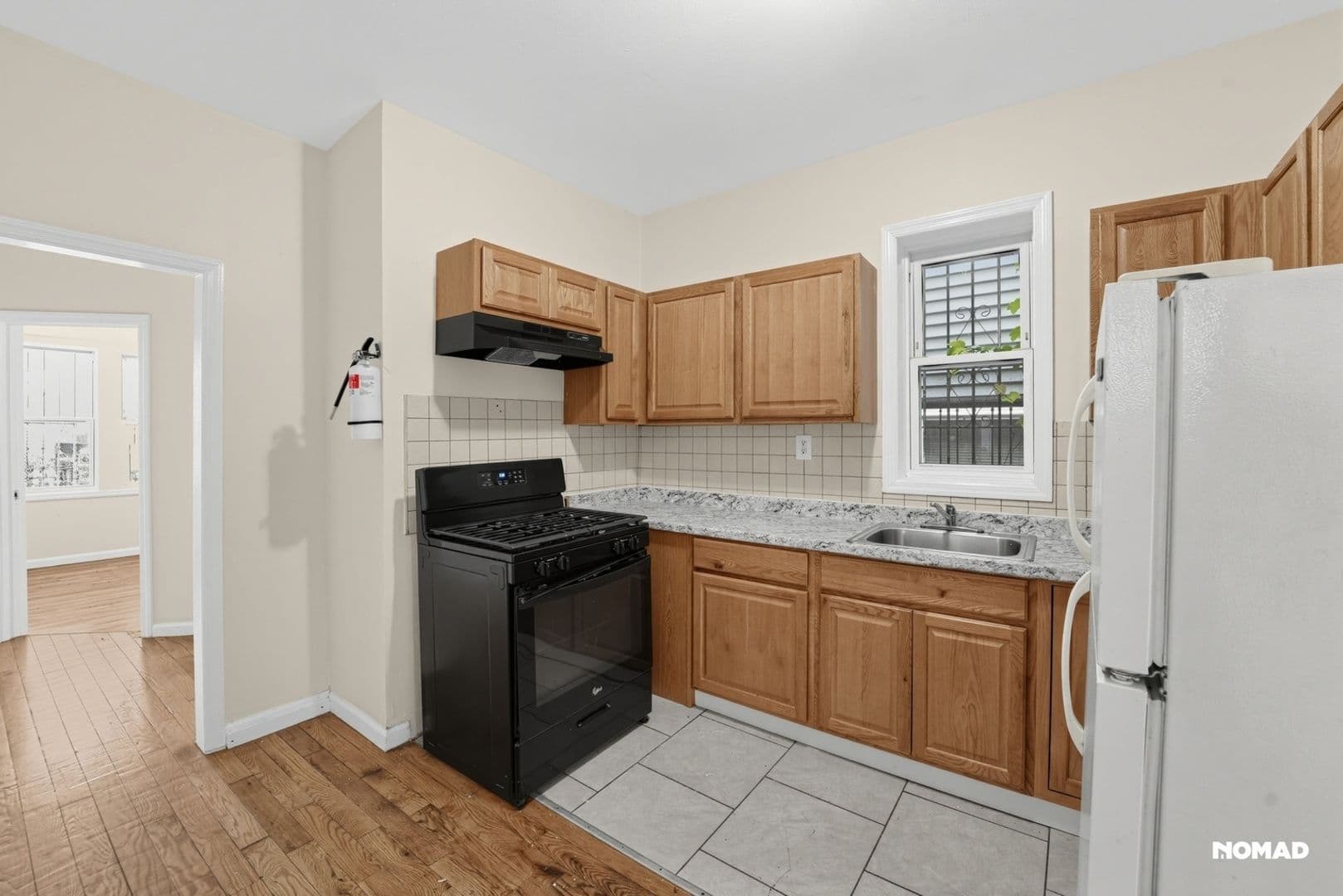 Newark Townhome: 72 Norwood St