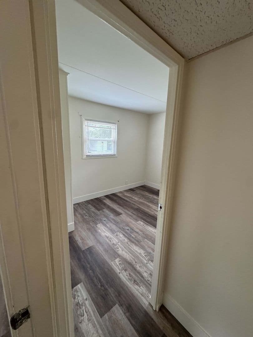 Belleville House: 4113 Betty Dr