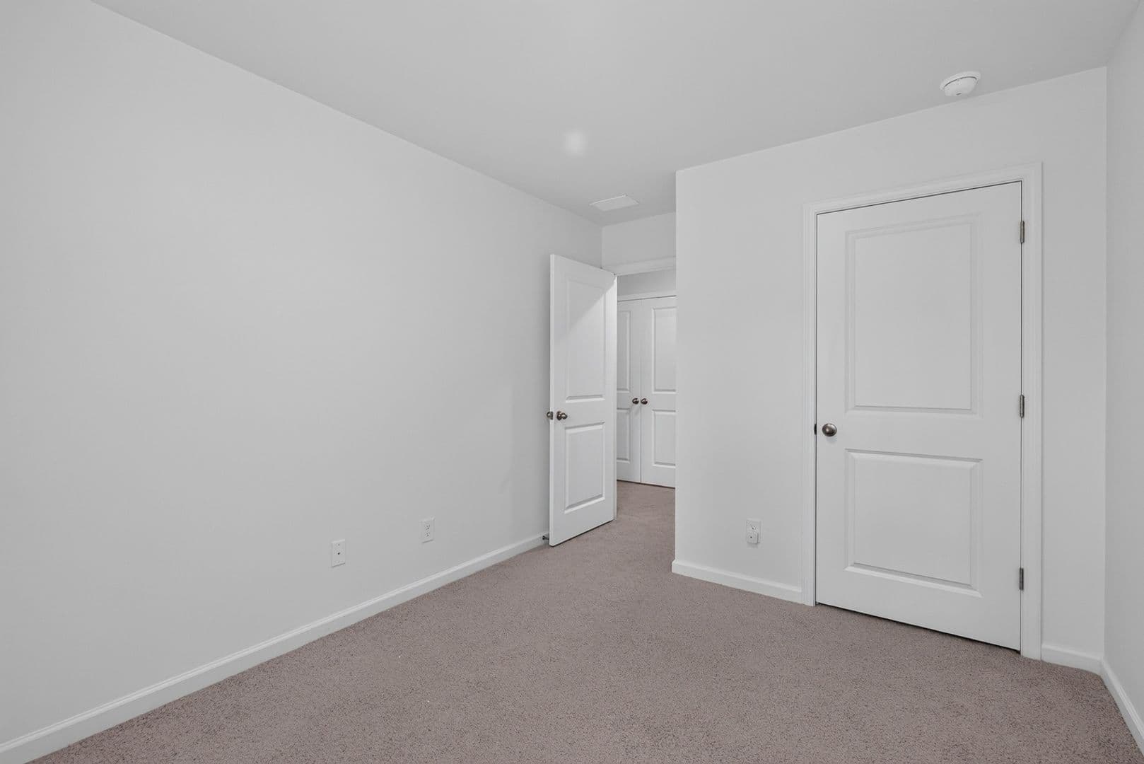 Bloomingdale House: 183 Coneflower Rd