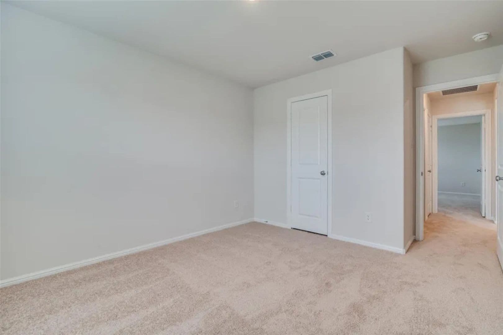 Royse City House: 213 Corcovado Ave