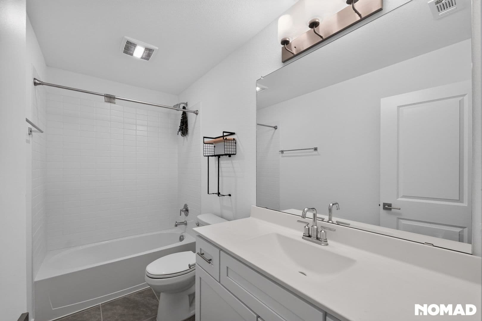 Seagoville House: 2512 Broken Bow Dr