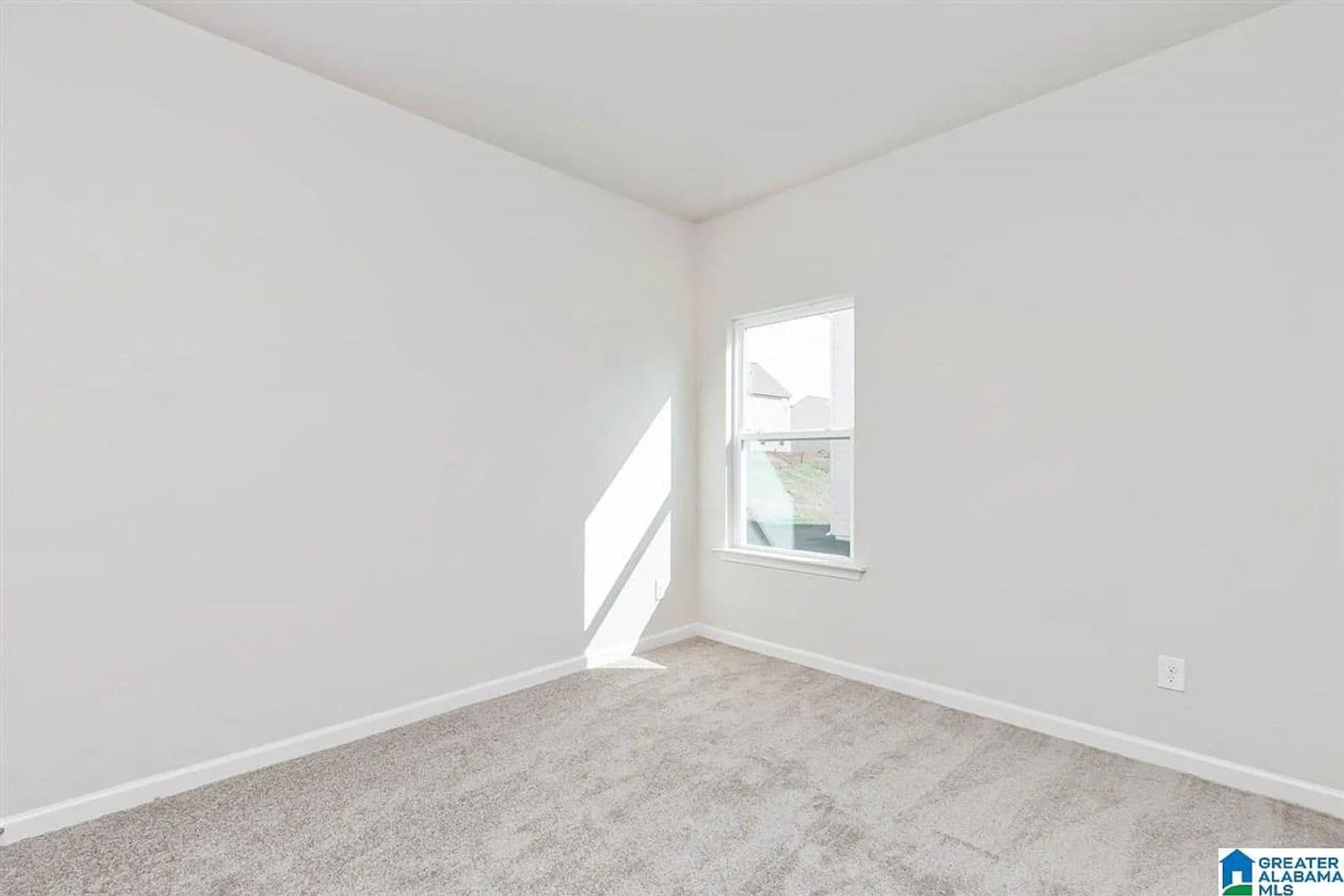 Mableton House: 1099 Hibiscus Way SW