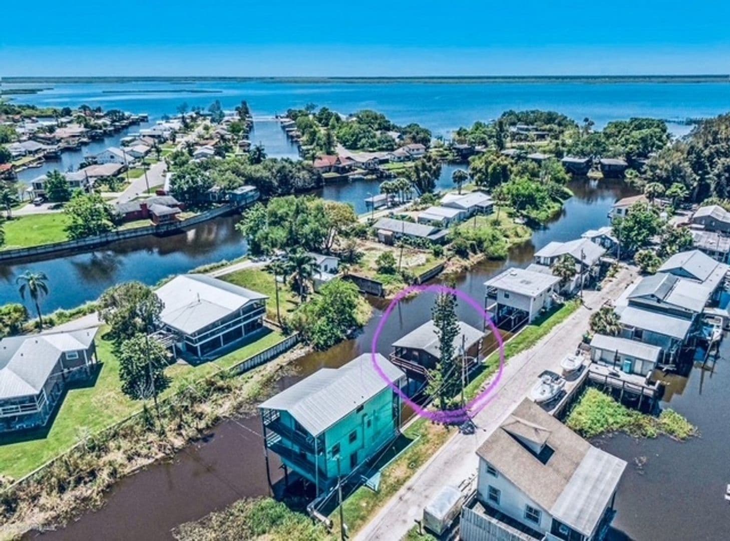 Cocoa House: 5749 Lake Poinsett Rd