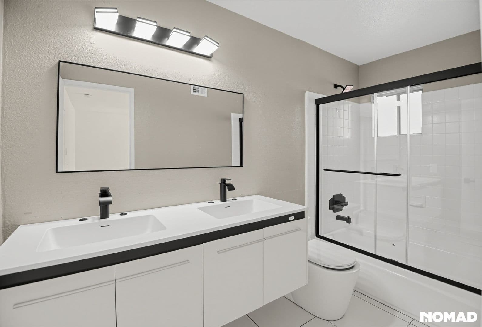 Valencia Townhome: 25845 Mcbean Pkwy
