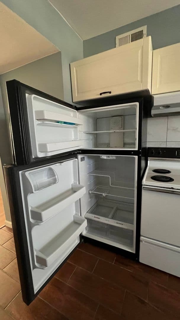 Denver Condo: 9250 E Girard Ave