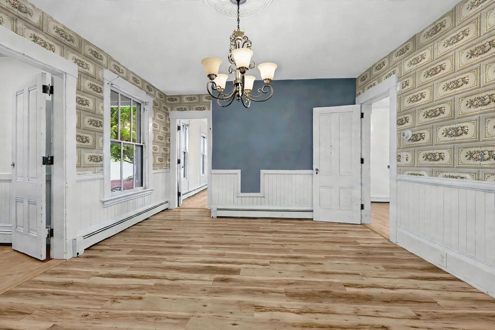 Fitchburg House: 267 Pearl Hill Rd