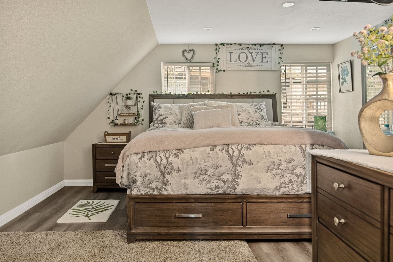 Running Springs House: 2472 Deep Creek Drive