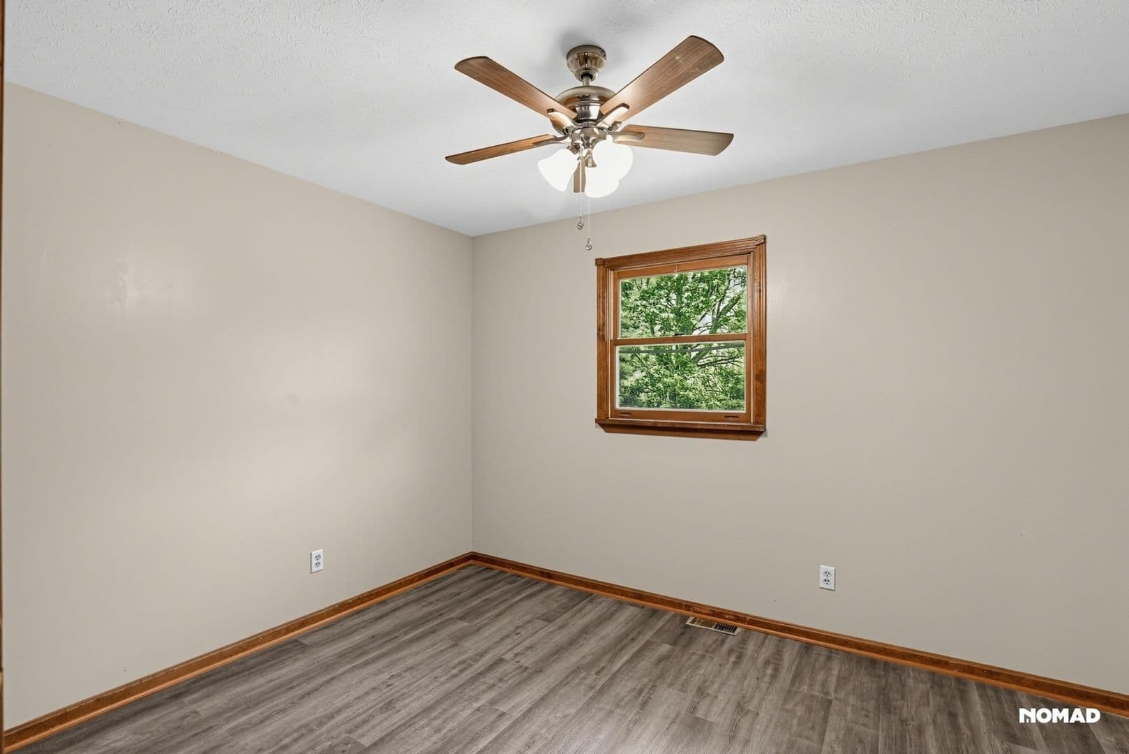 Westlake House: 2960 Bradley Rd