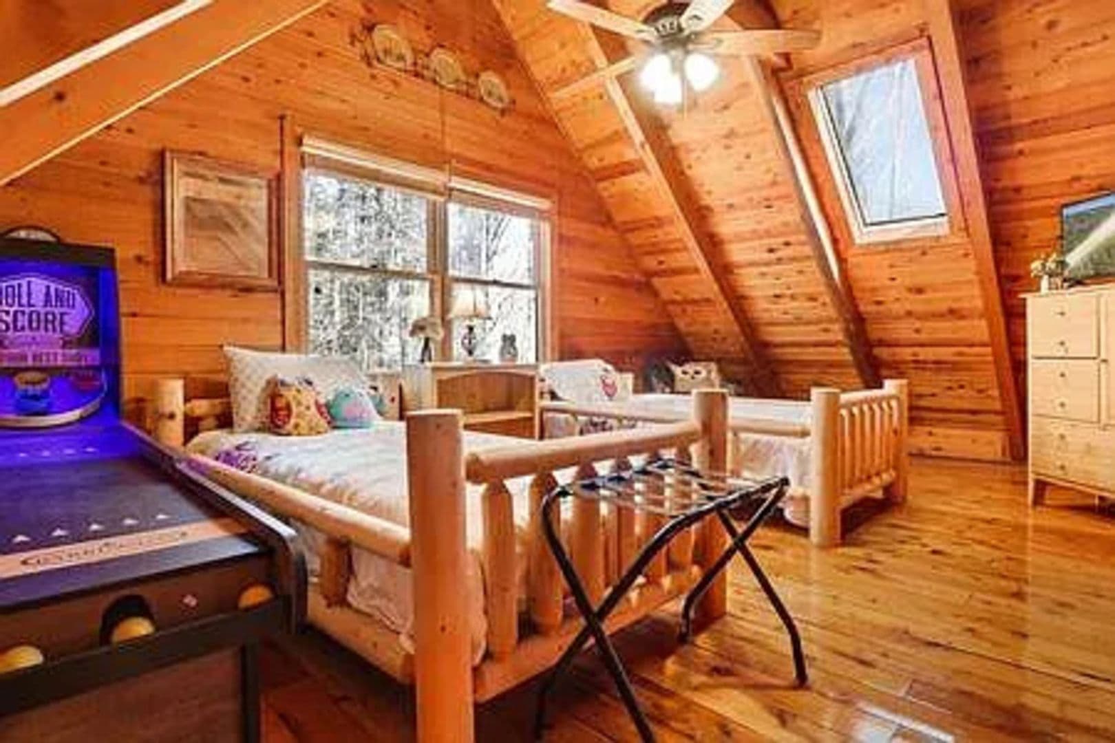 Blue Ridge House: 439 Conley Branch Rd