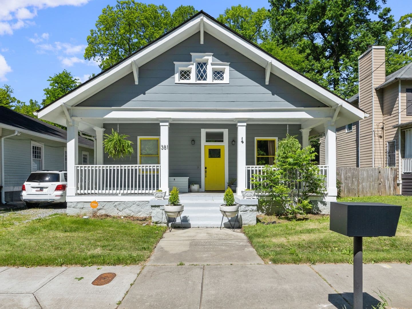 Atlanta House: 381 Lawton St Sw
