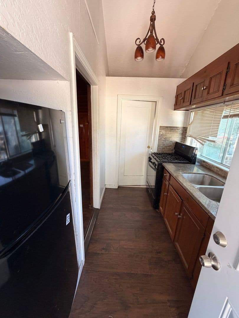 Sacramento Townhome: 3036 Marysville Blvd