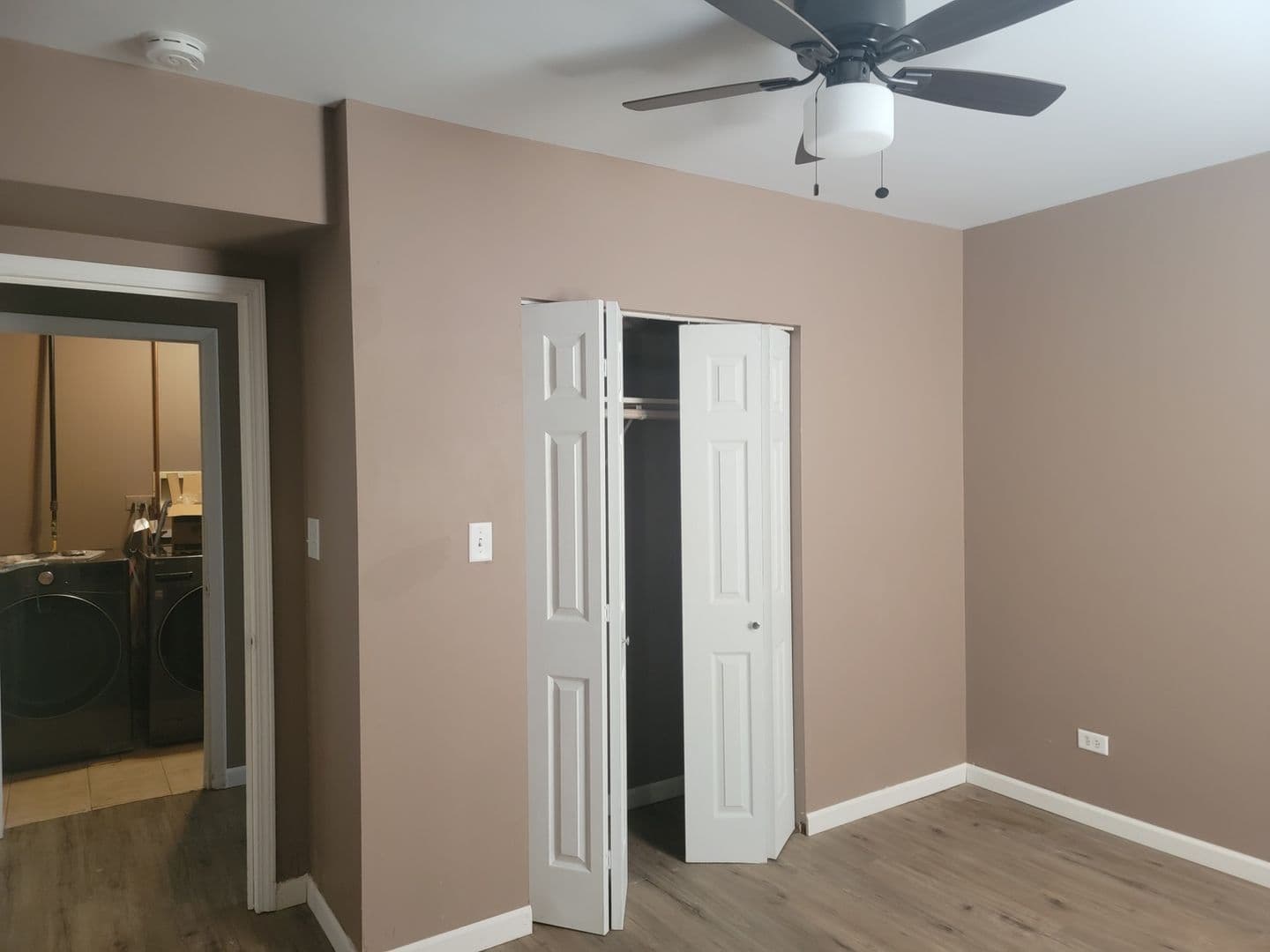 Harvey Townhome: 14802 Cooper Ave