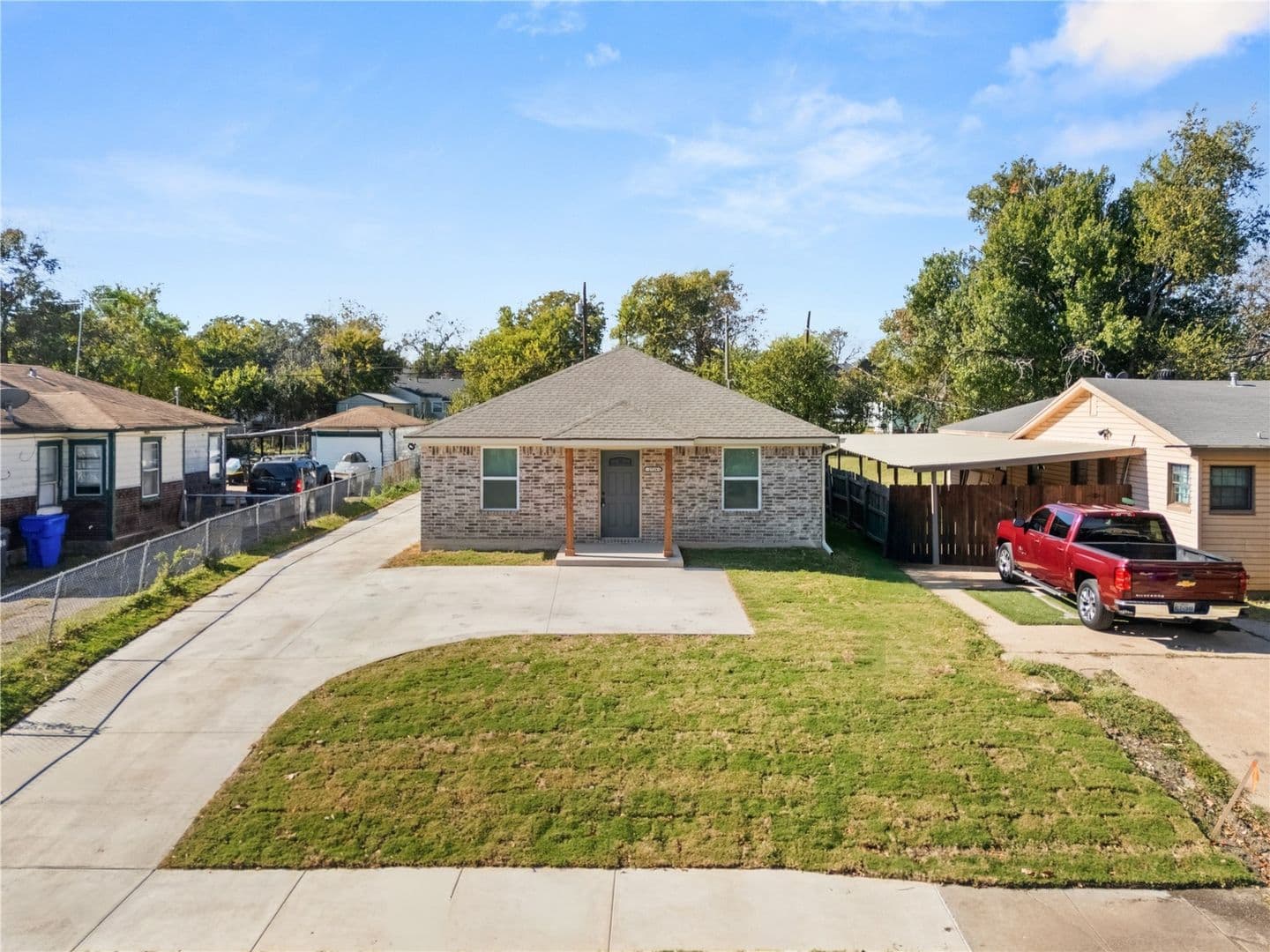 Waco Townhome: 1716 N 12th St
