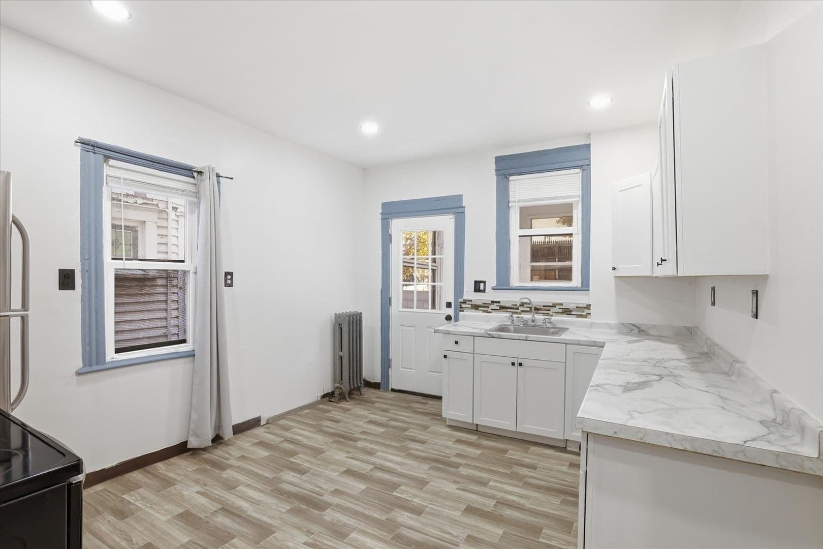 Scranton House: 940 Monroe Ave