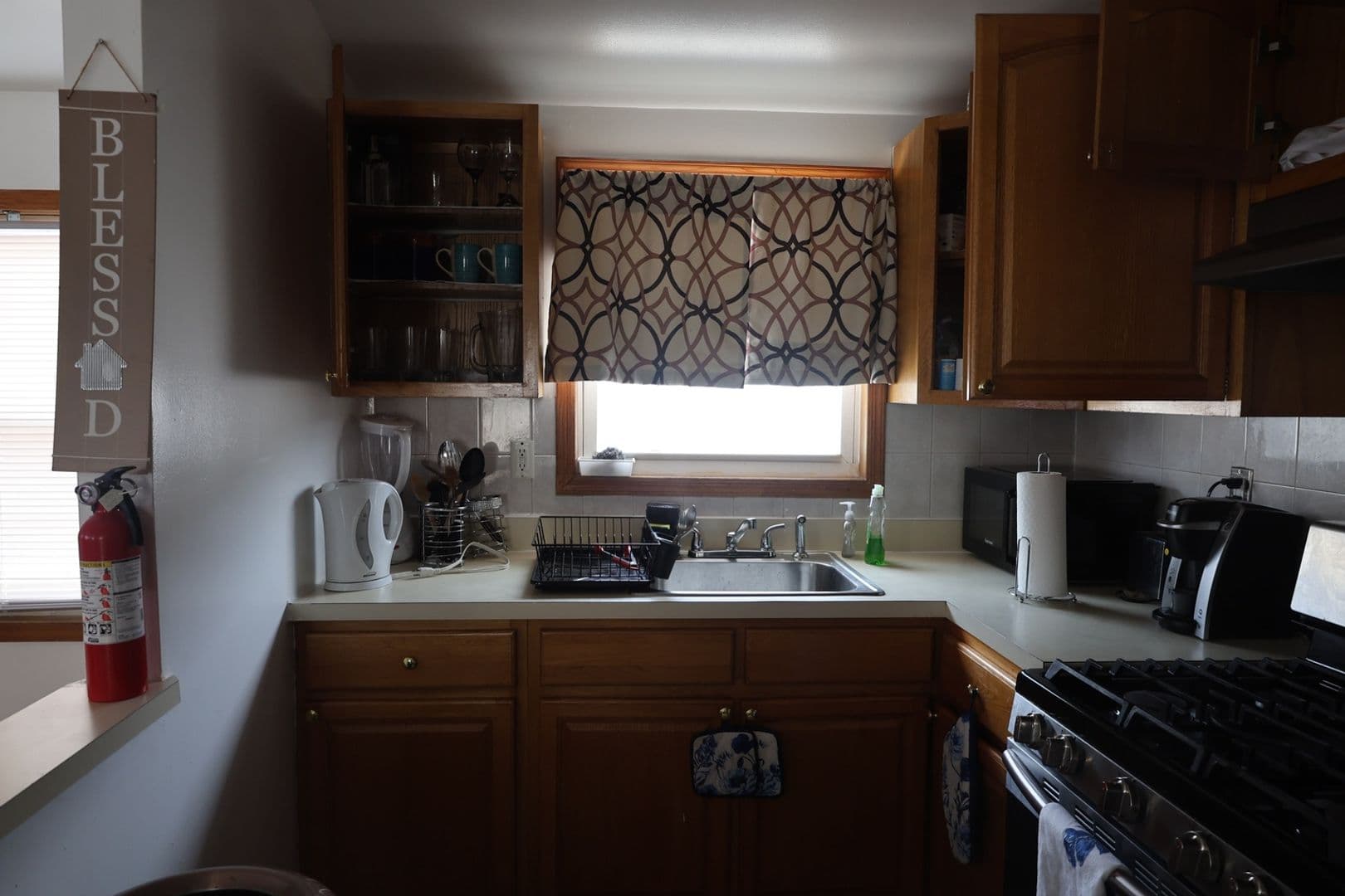 Springfield Gardens Townhome: 23038 147th Ave