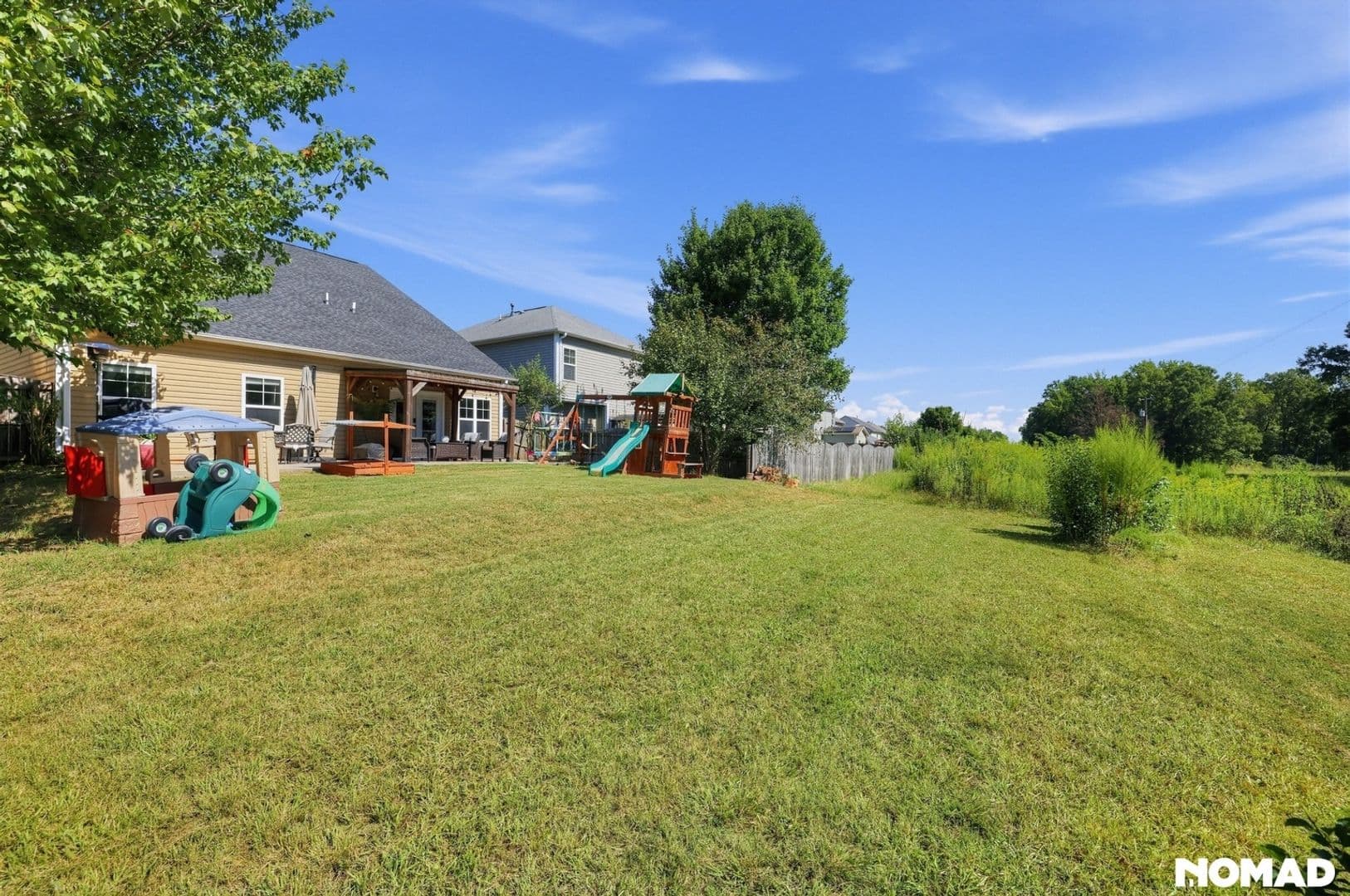 Simpsonville House: 302 Barrett Chase Dr