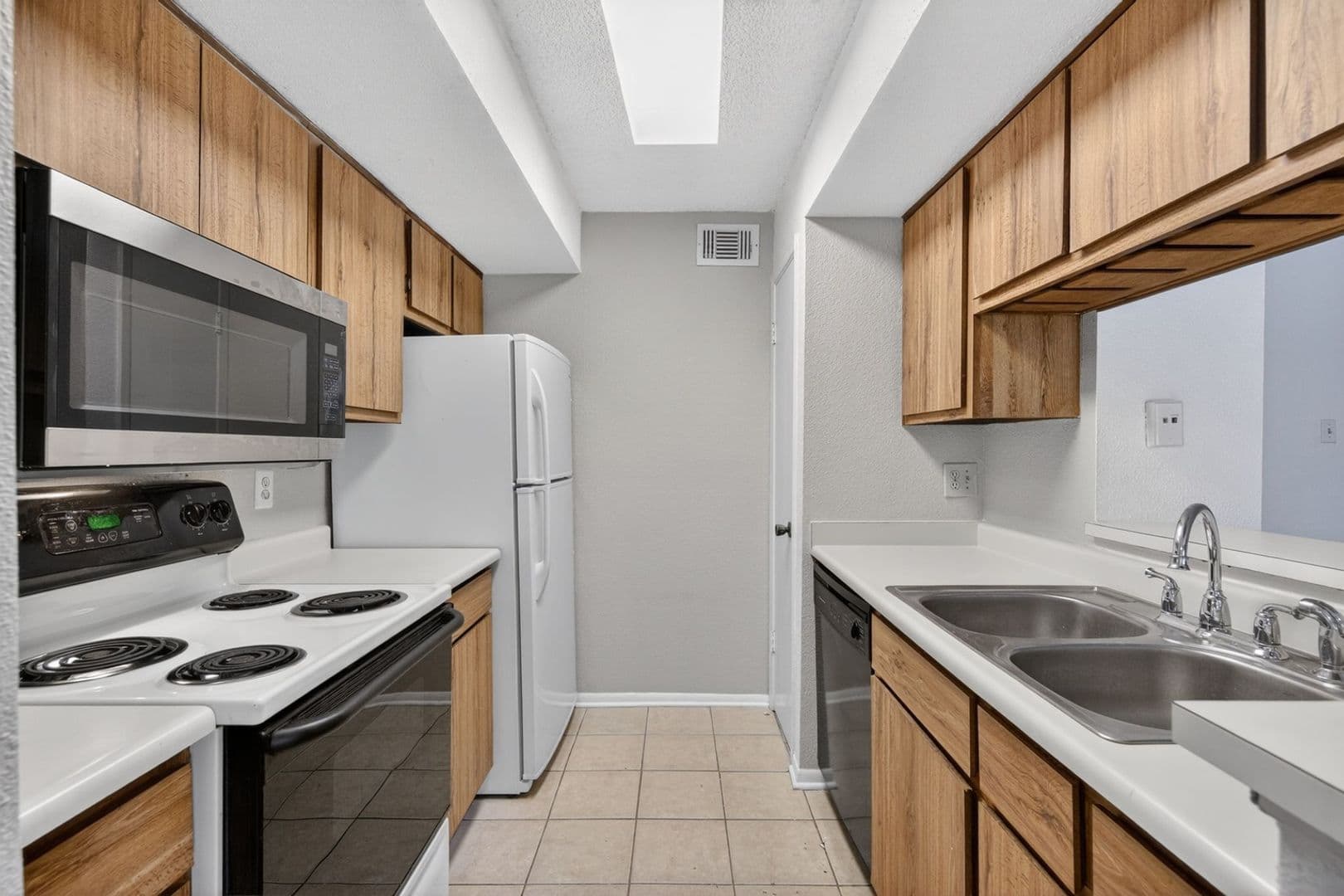Houston Condo: 2800 Jeanetta St