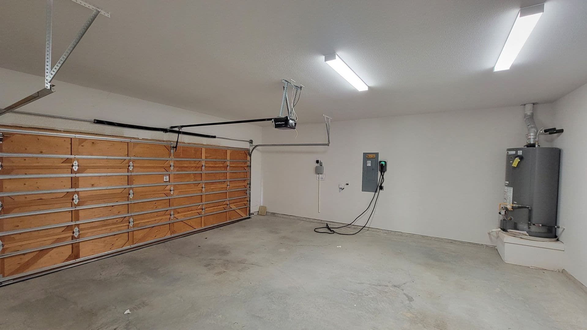 Fort Worth House: 5708 Embargo Rd