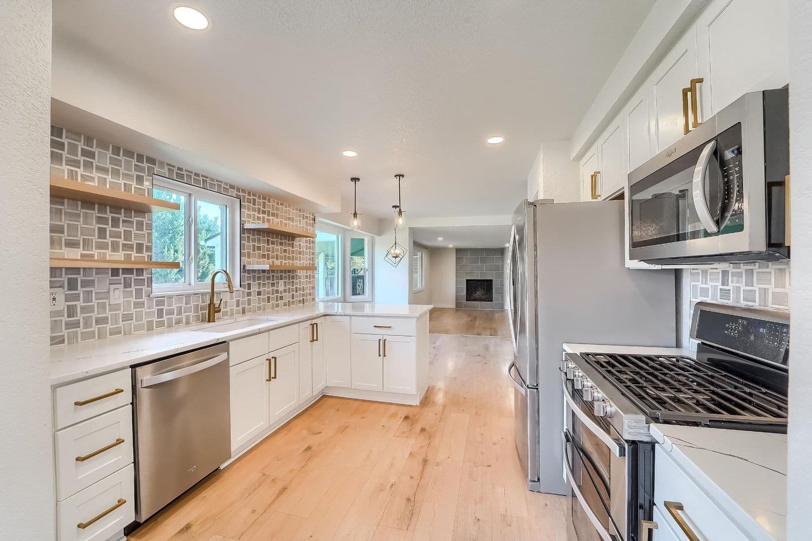 Denver House: 9923 East Exposition Avenue