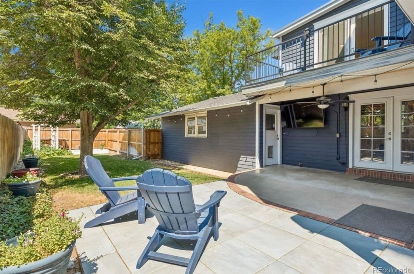 Englewood House: 4009 S Logan St