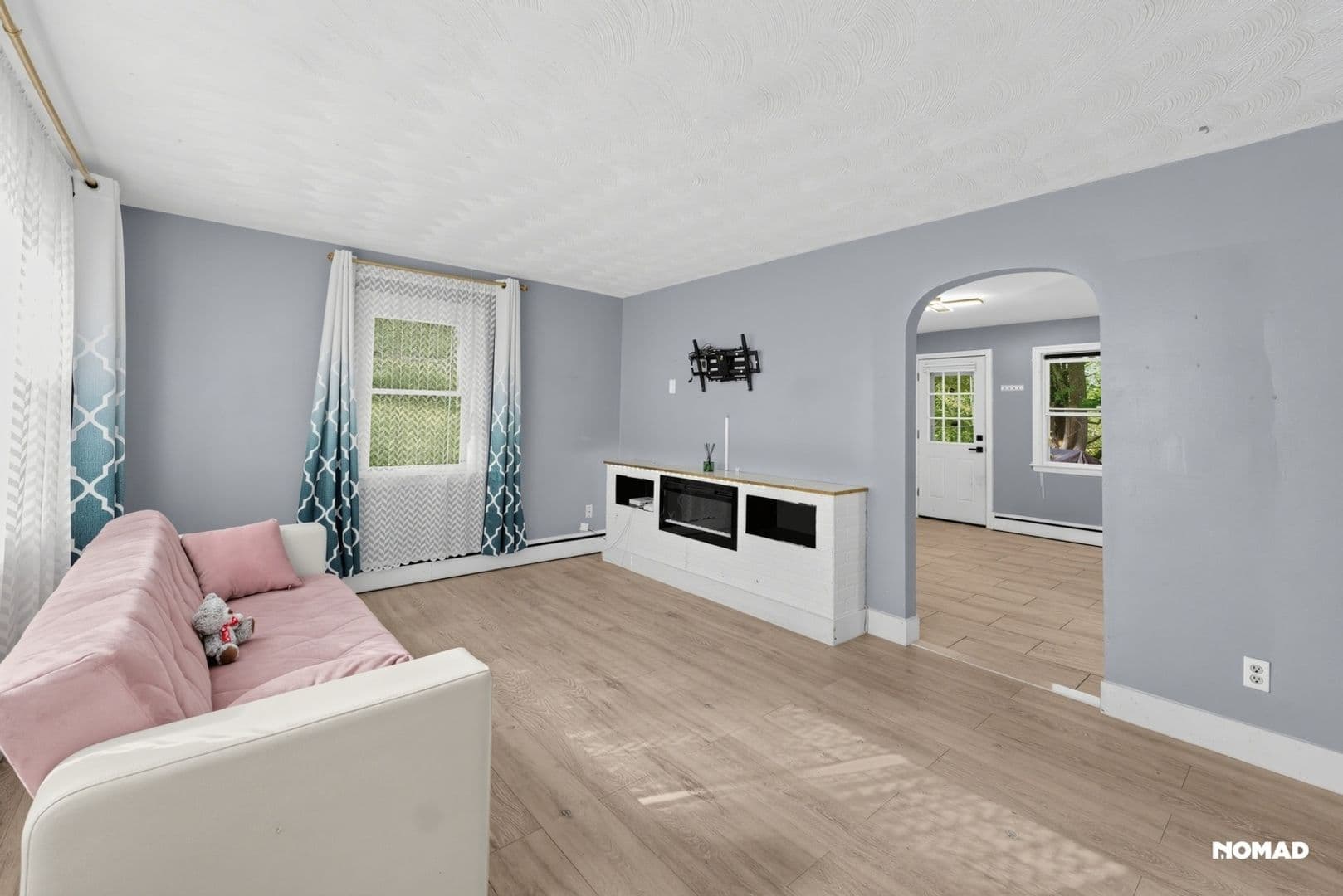 Waterbury House: 14 Fairfax St