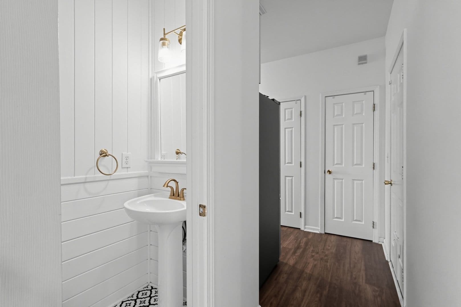 Raleigh House: 4708 Delta Vision Ct