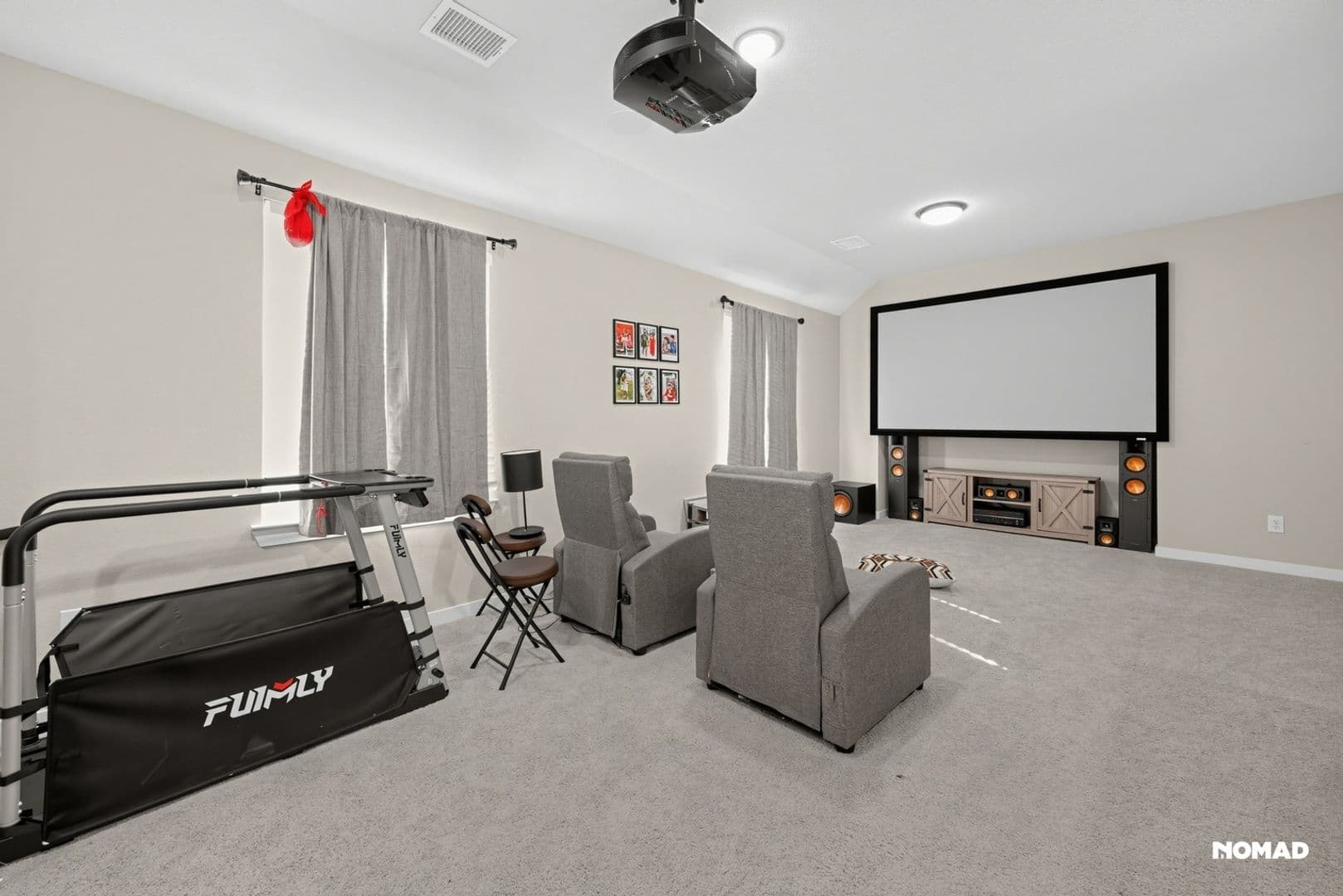 Denison House: 3958 Oak Creek Cir