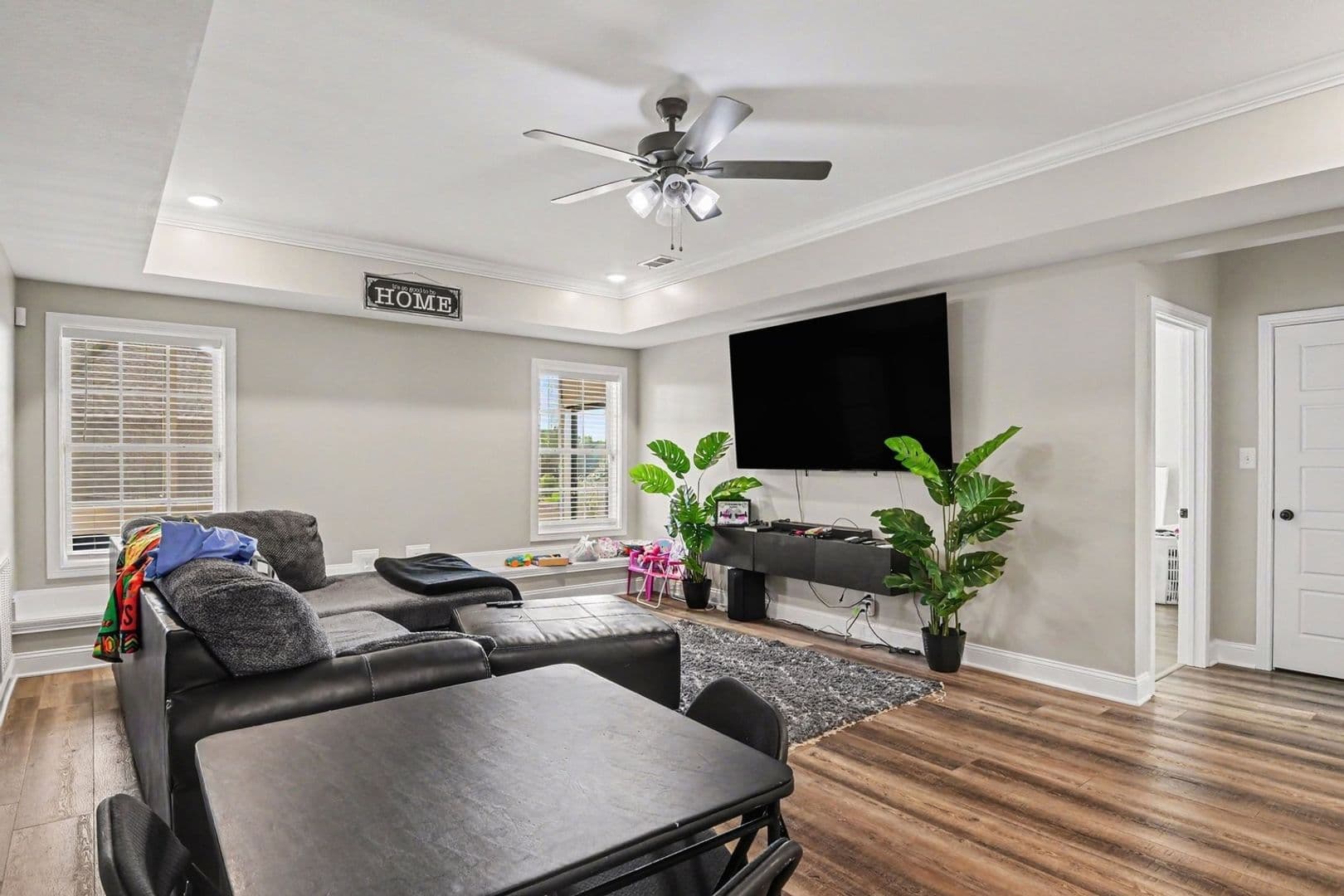 Clarksville House: 529 Cresthaven Ln