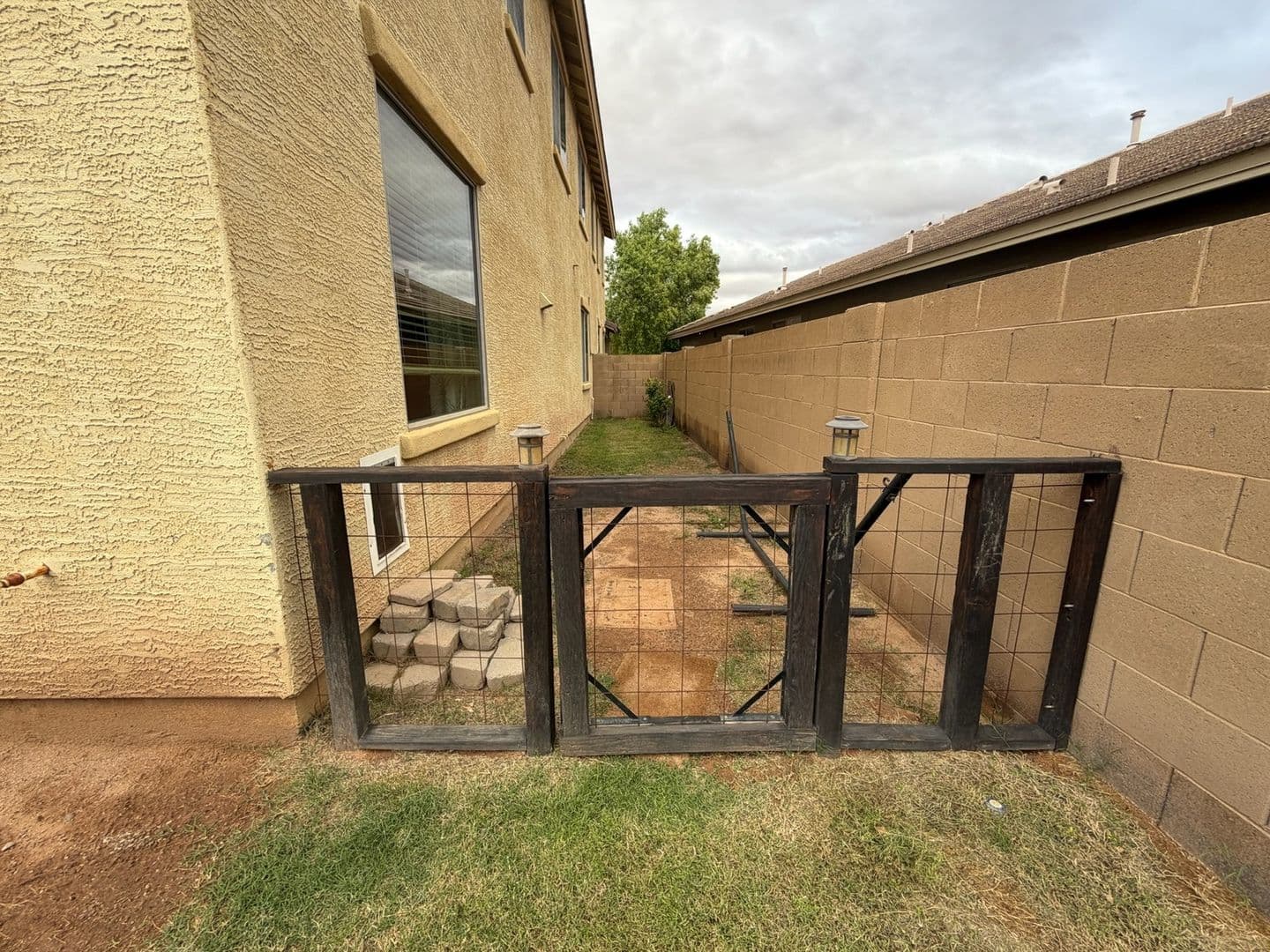 Casa Grande House: 2341 E Alida Trl