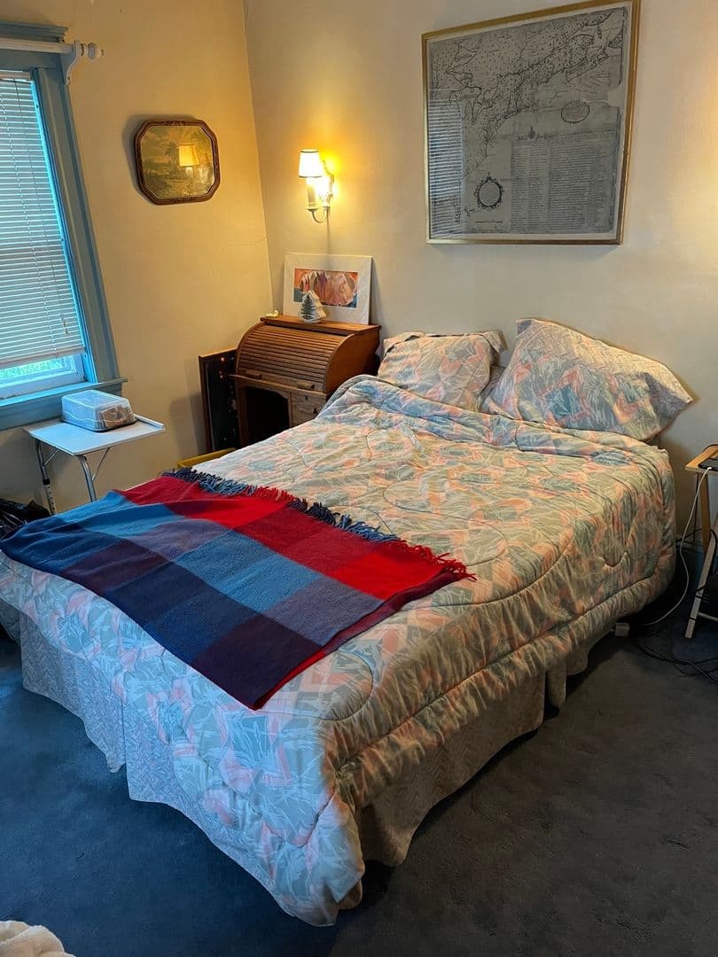Andover House: 72 Elm St