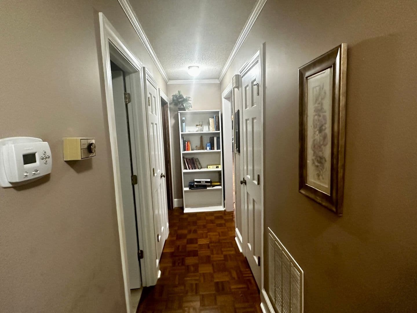 Charlotte House: 4316 Brookwood Rd
