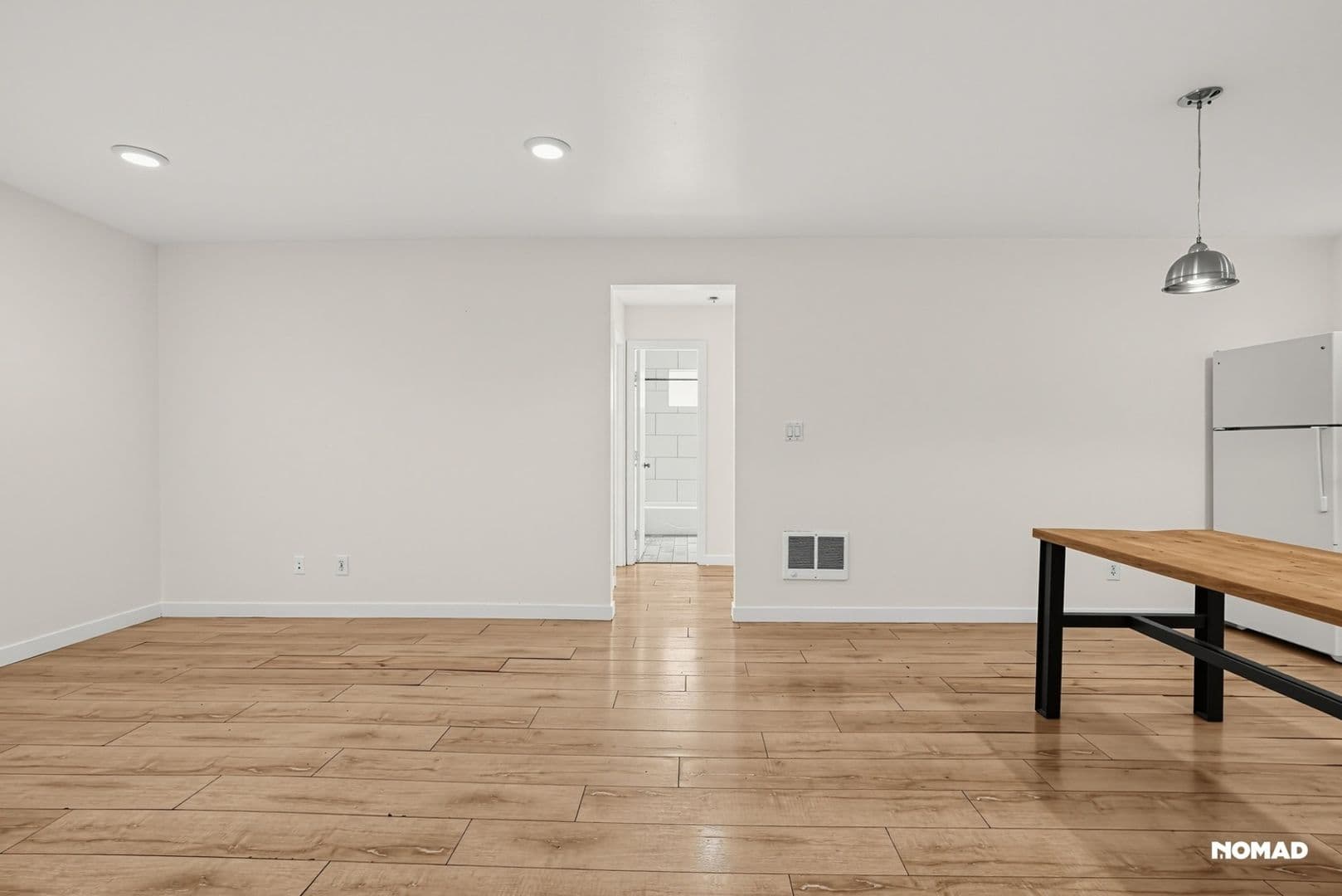 Long Beach Townhome: 2326 Locust Ave