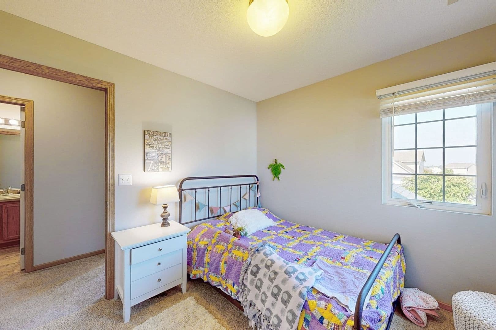 Ankeny House: 5113 Ne Ledgestone Ct