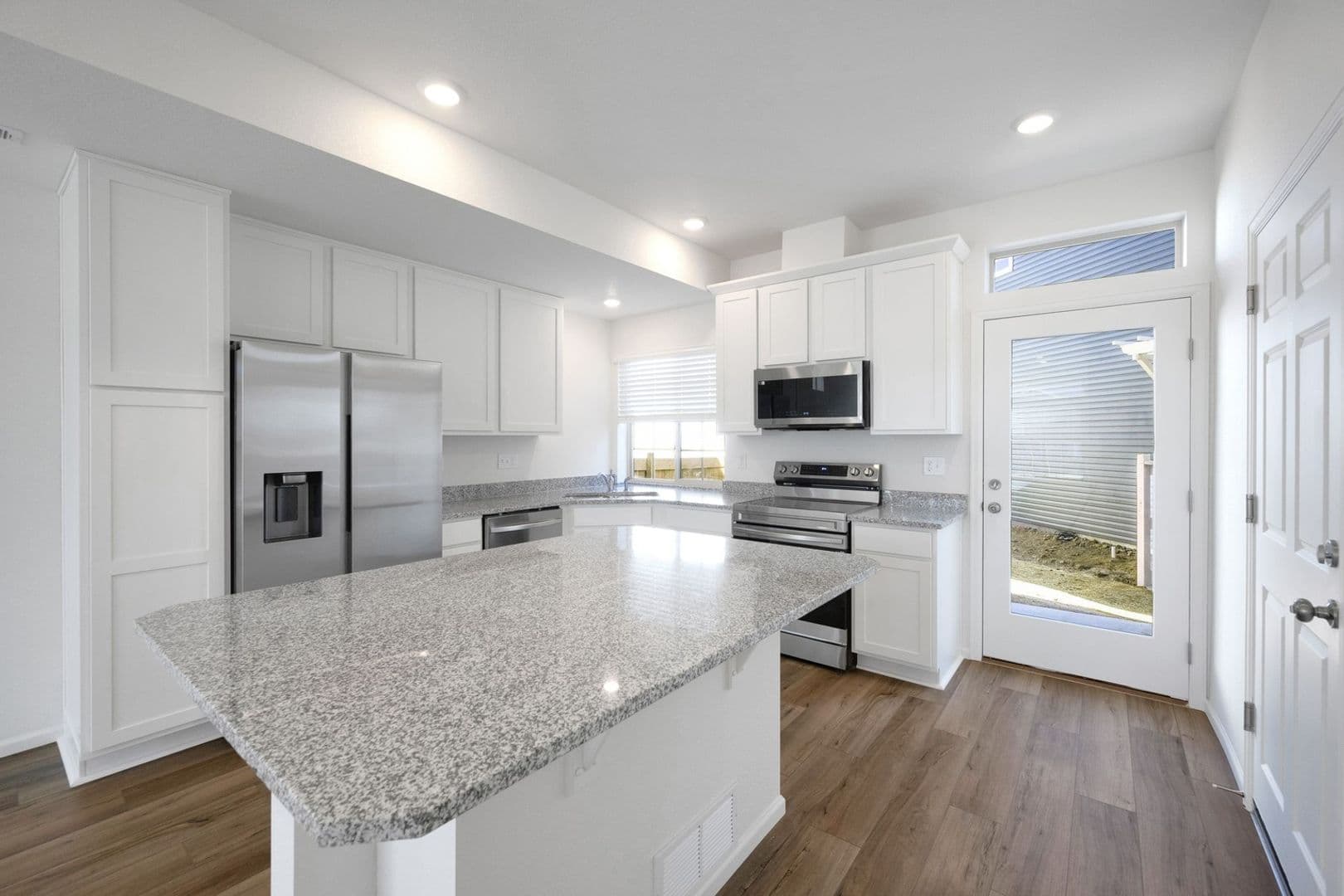 Commerce City House: 16131 E 111th Dr