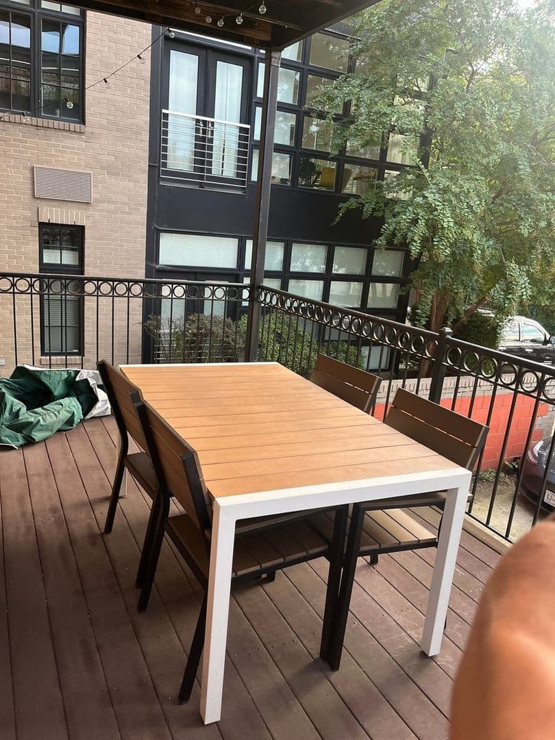Washington Condo: 2132 11th St NW