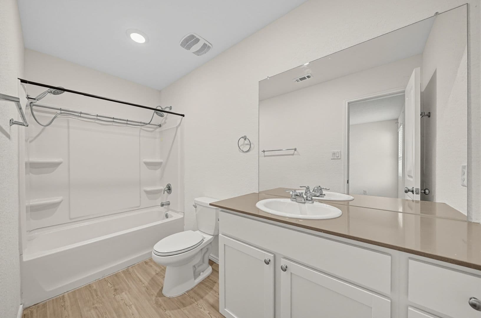 San Antonio House: 4527 Azure Pl
