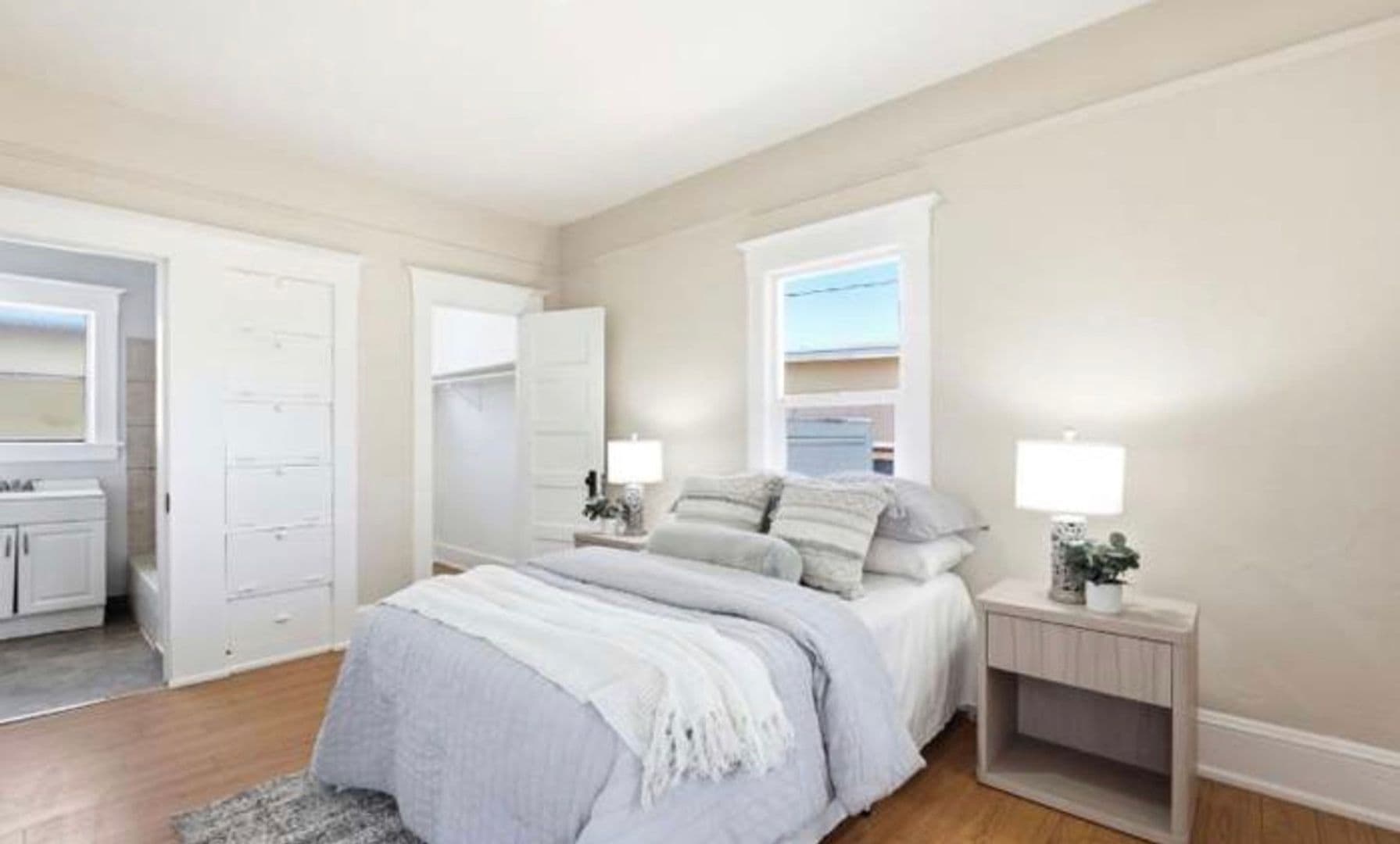 Richmond House: 425 22nd St